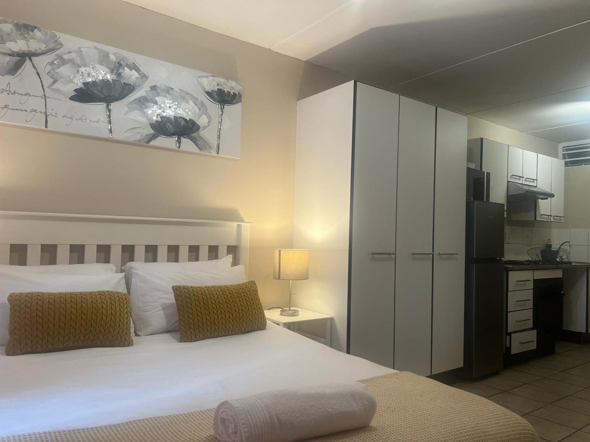 Smart And Cozy Studio With Netflix And Showmax พริทอเรีย ภายนอก รูปภาพ